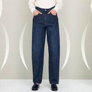 Uniqlo WOMEN WIDE-FIT High-Rise JEANS